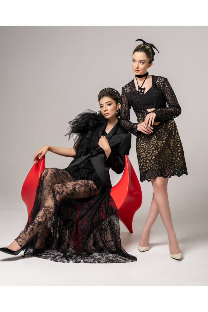 Lace (Camelia flower) plunge neck long sleeves short dress - Image 4