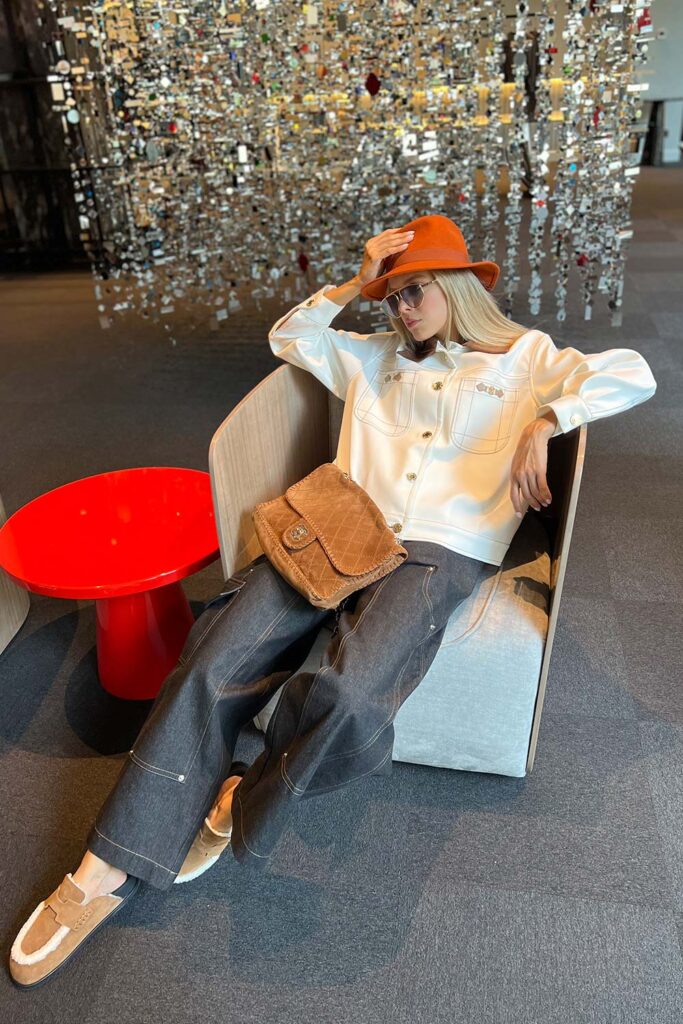 Blanc denim jacket with charm buckle and signature buttons - Image 3